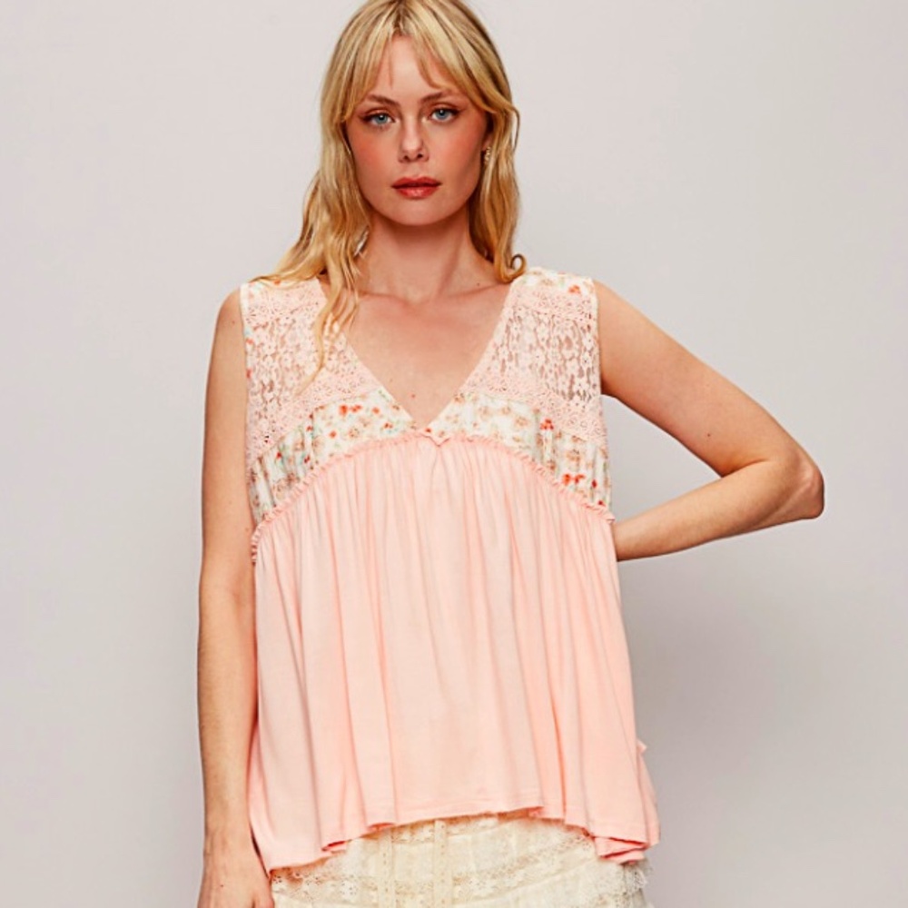 POL NWT  V-neck, sleeveless, A-line fit top in POL jersey with lace trim detail